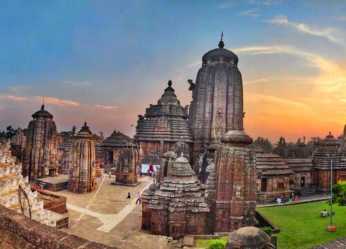Lingaraj Temple Tour Package